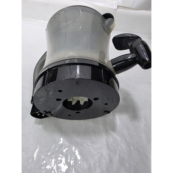 West Bend Back to Basics Cocoa Latte Hot Chocolate Drink Maker CM300BR Silver - Picture 3 of 7